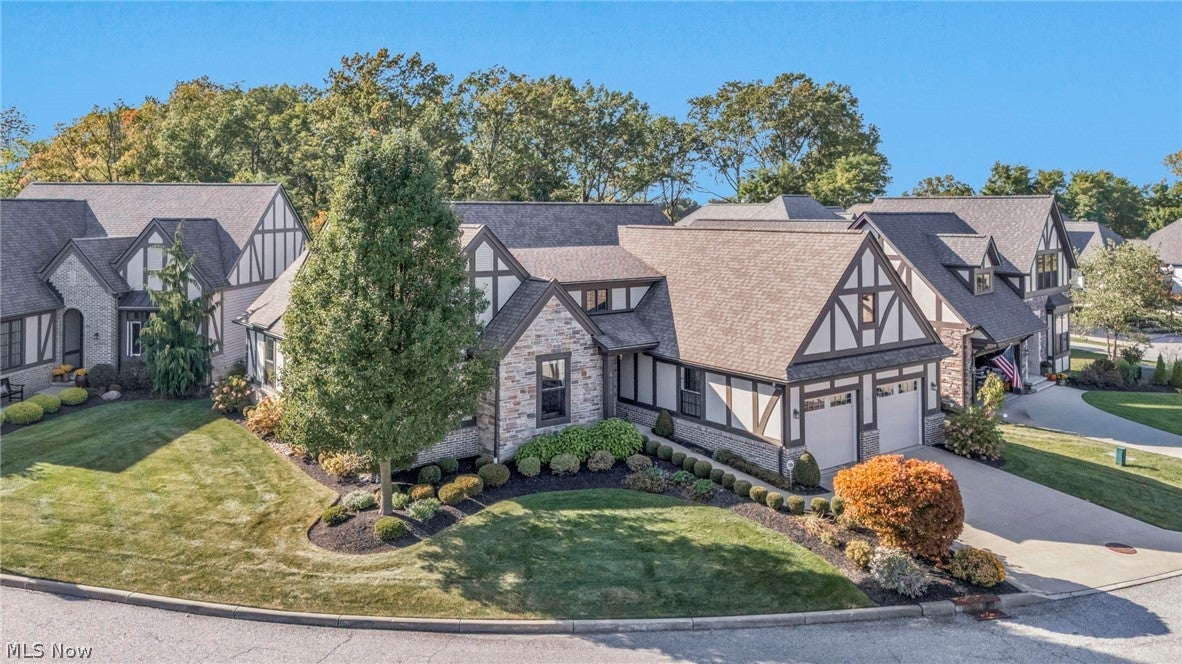 4326 Tudor Drive — photo