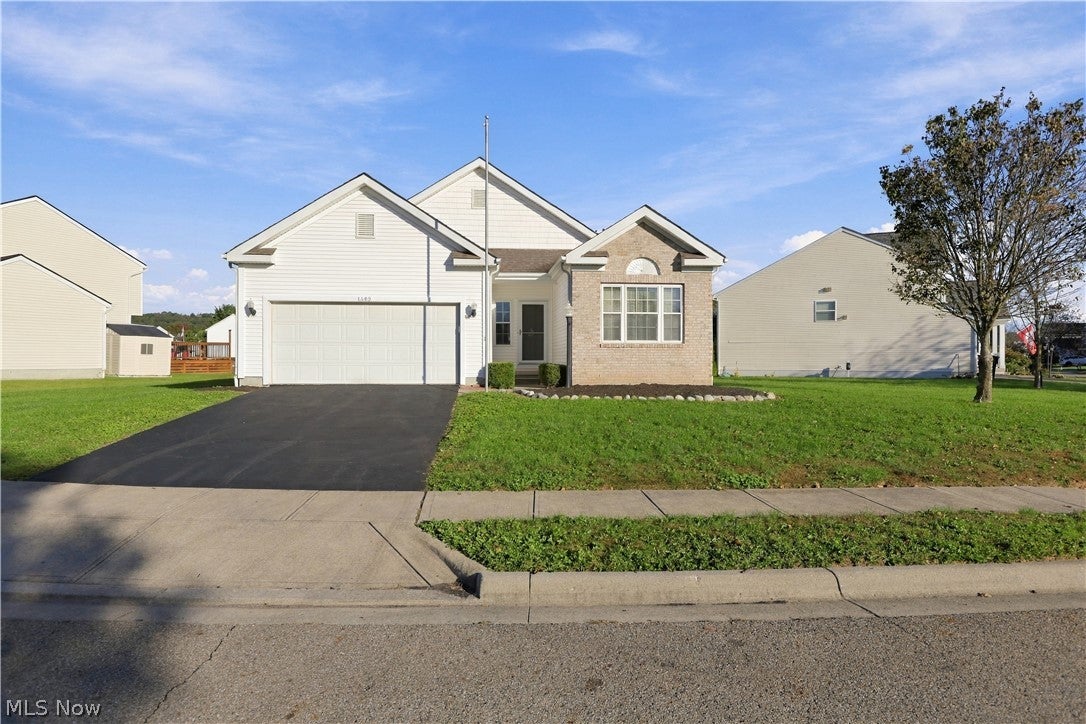 1489 E Quail Run Drive — photo