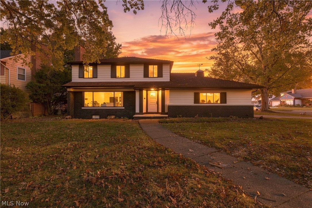 2131 Newbury Drive — photo