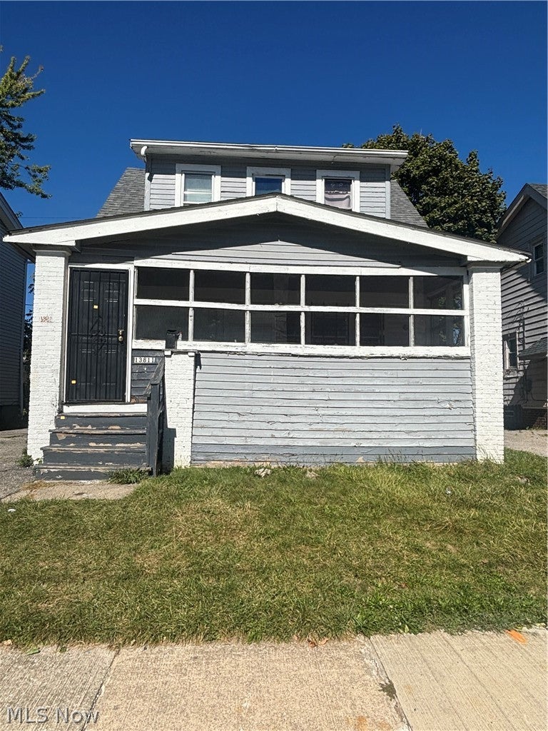 13811 Horner Avenue — photo