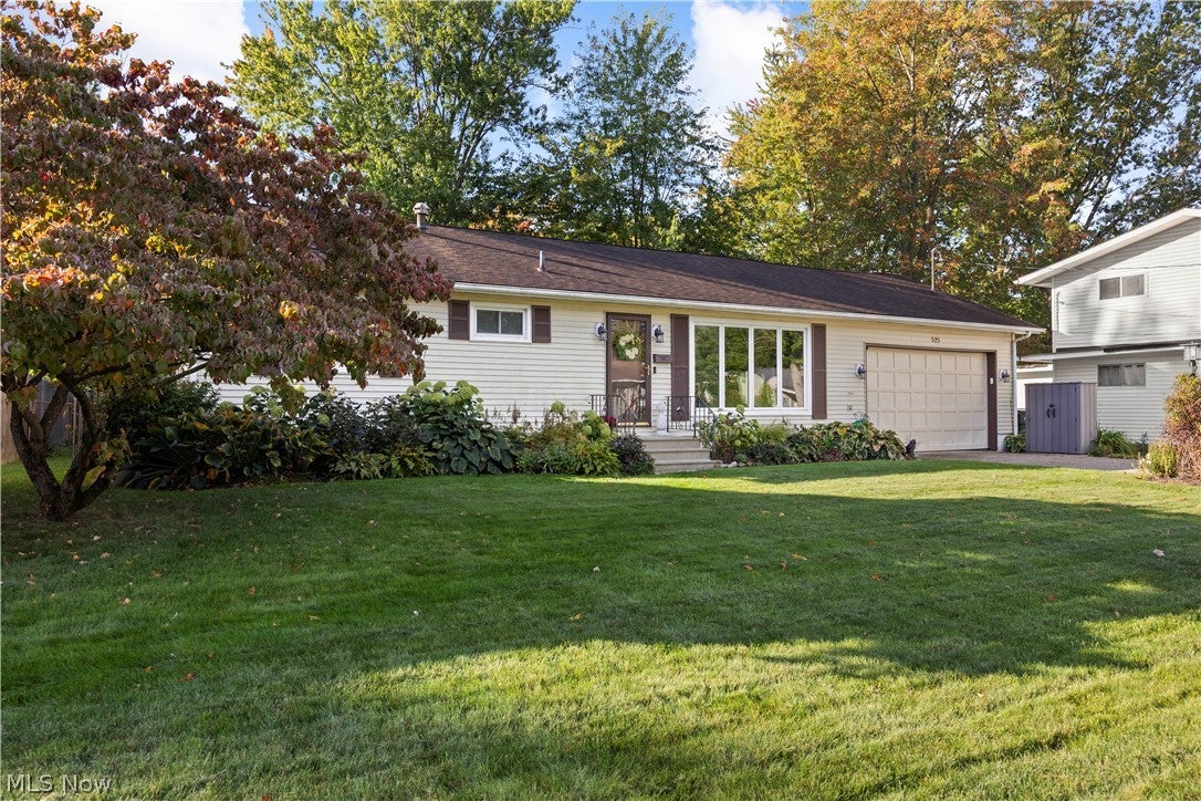 525 Purdue Avenue, Elyria, OH 44035 — photo 2