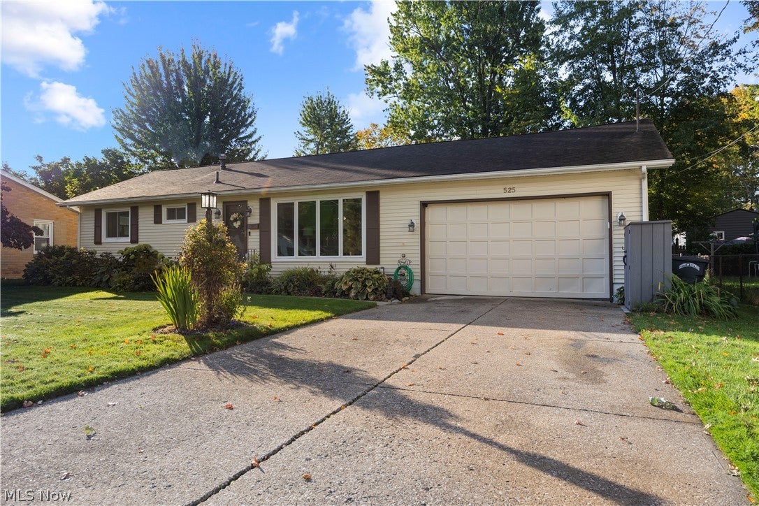 525 Purdue Avenue, Elyria, OH 44035 — photo 3