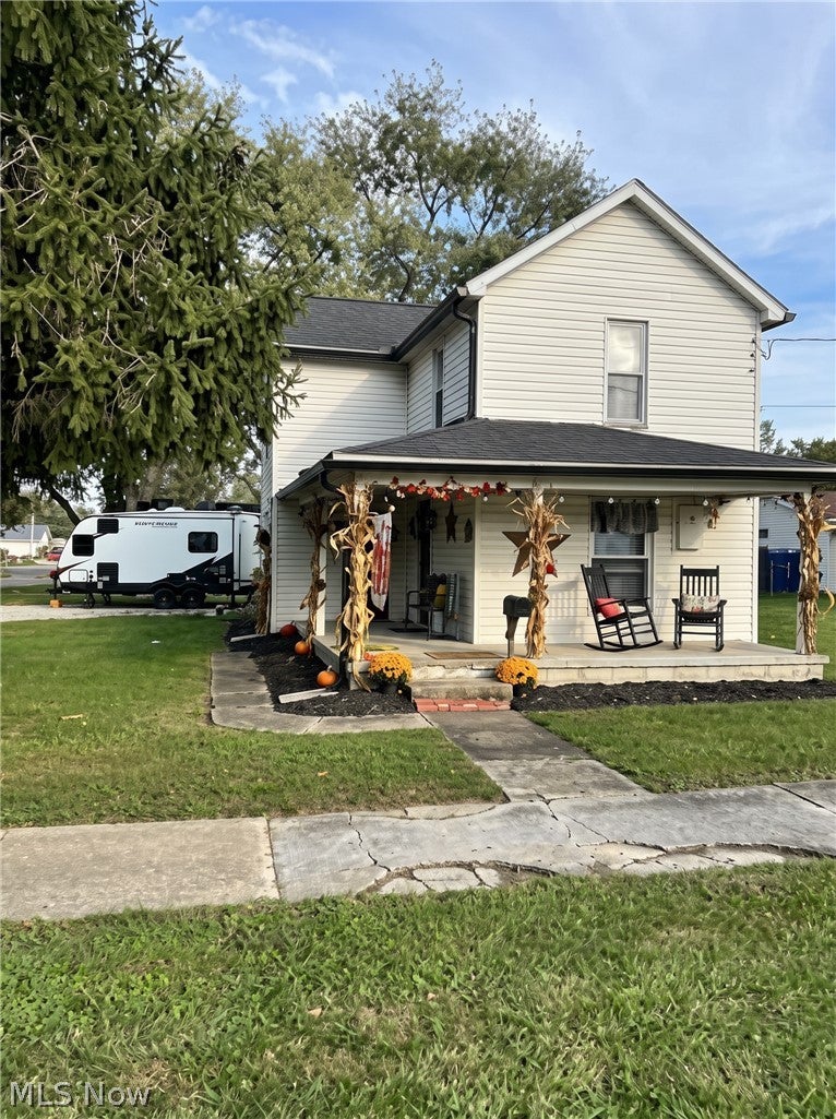 386 Nye Street — photo