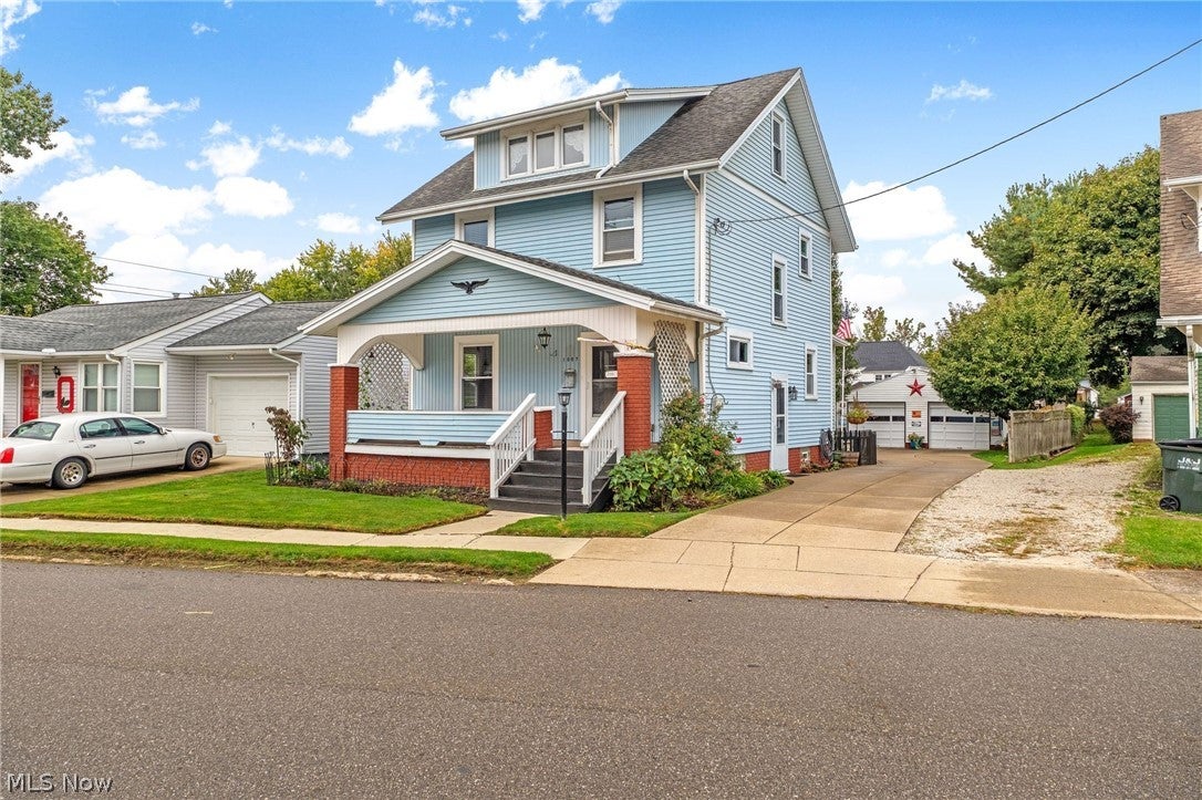 1007 E Gorgas Street — photo