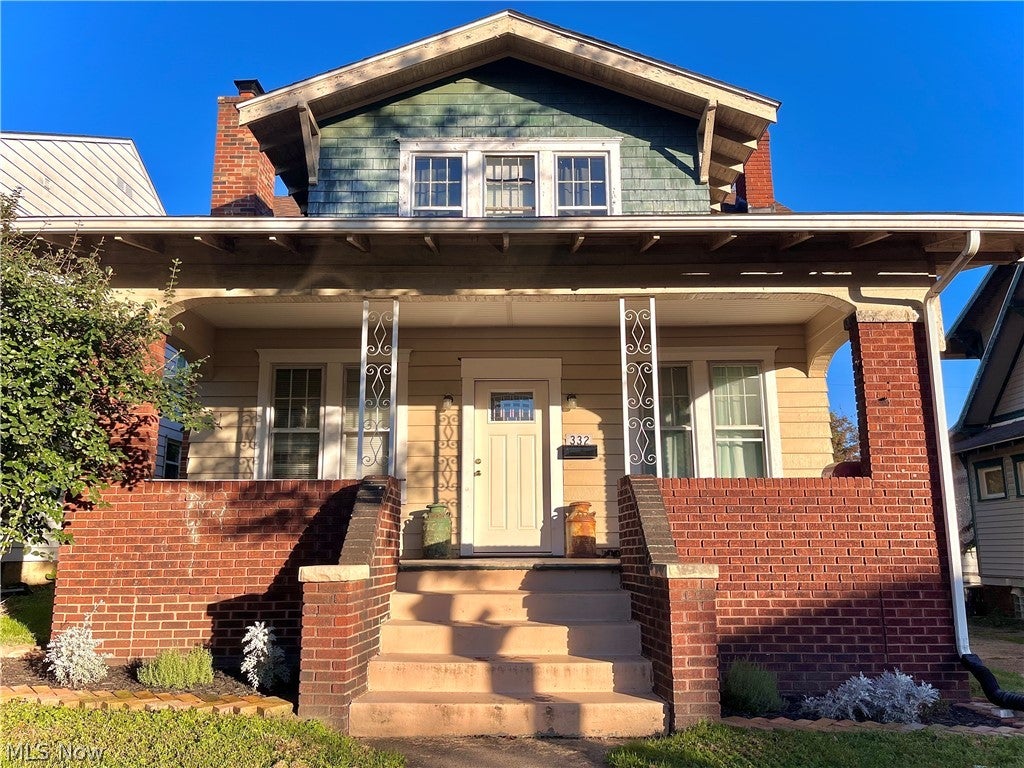 332 Reserve Avenue — photo