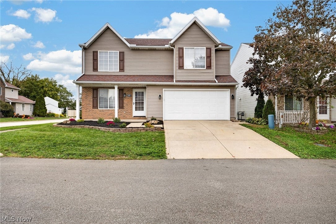 1115 Oxford Circle — photo