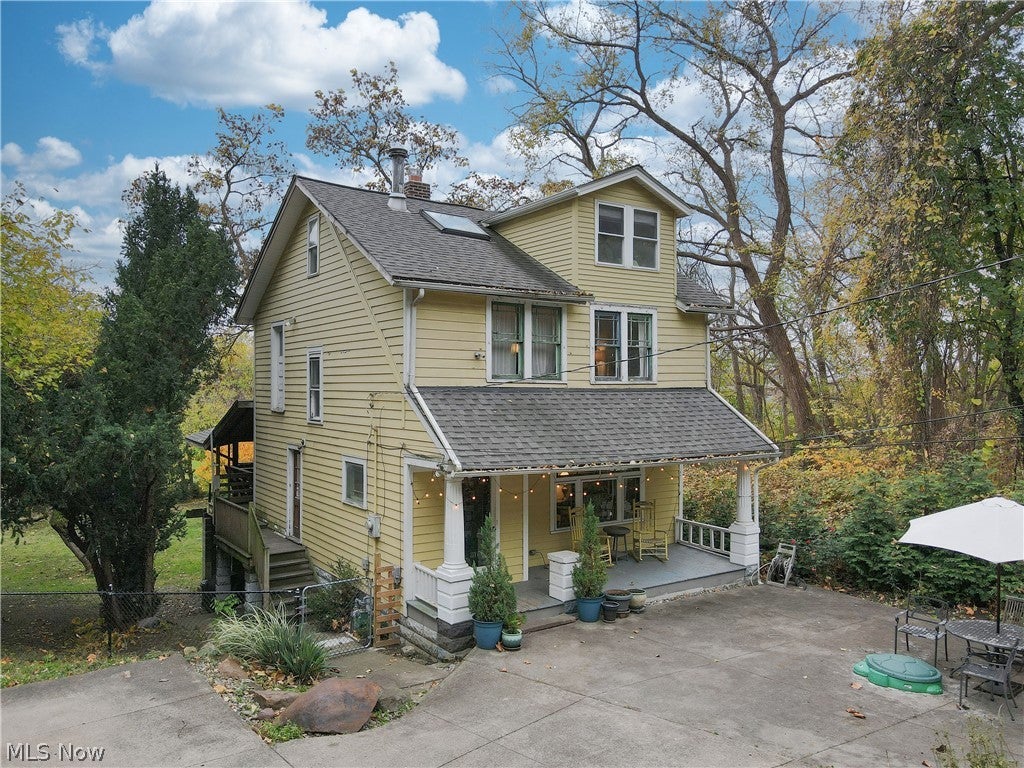 2863 W 11th Street — photo