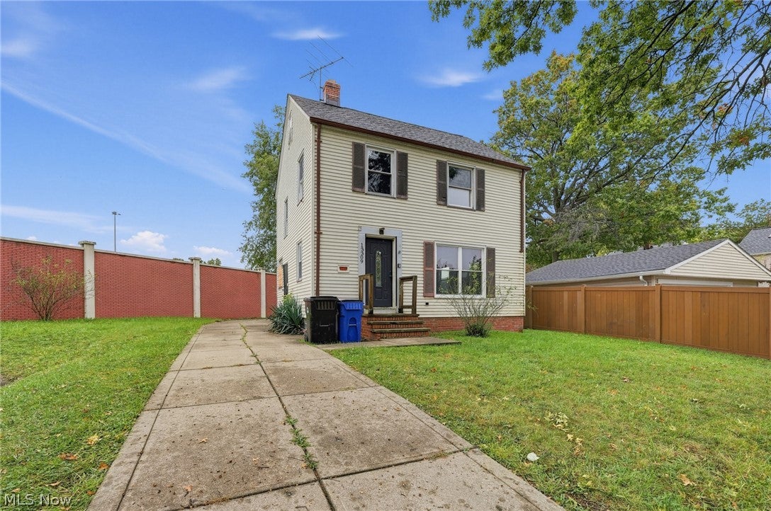 13309 Clifford Avenue — photo