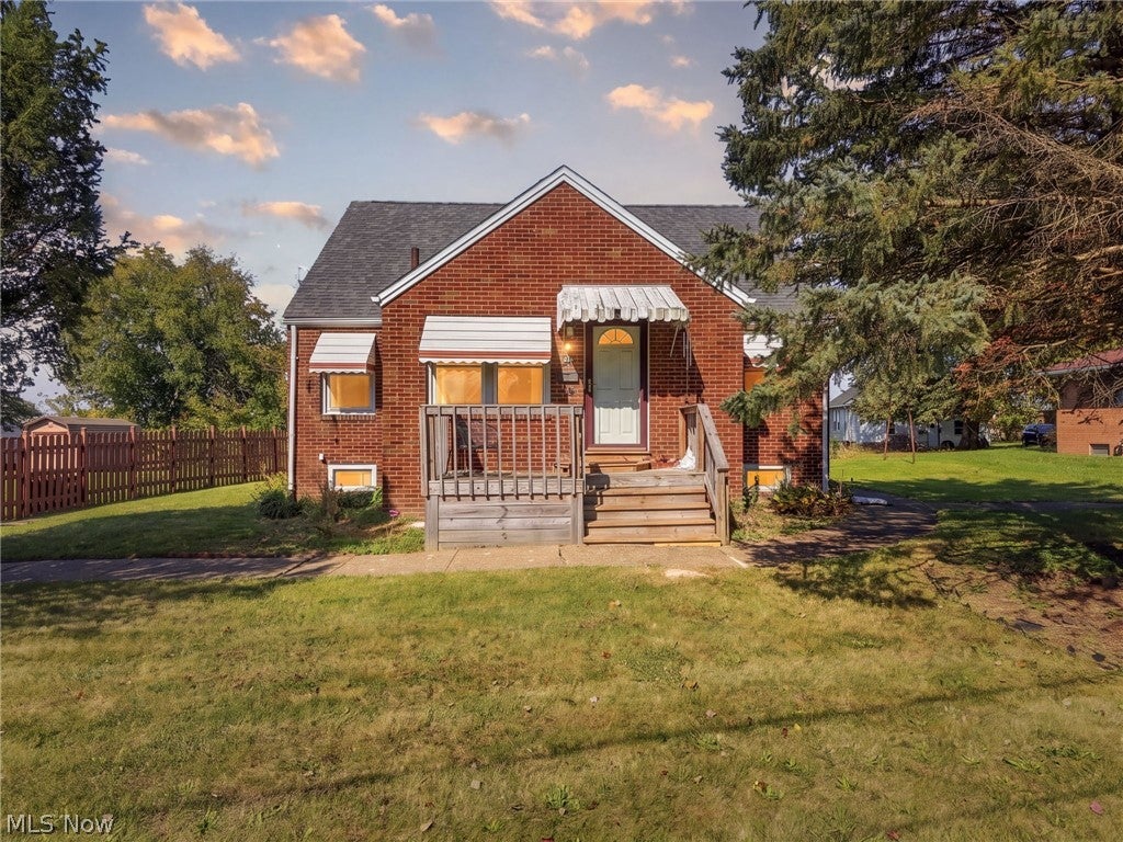2459 Georgetown Road NE — photo