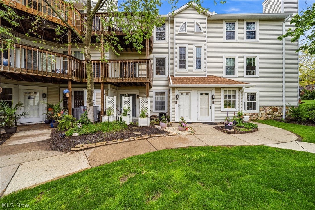 28180 Detroit Road D3 — photo