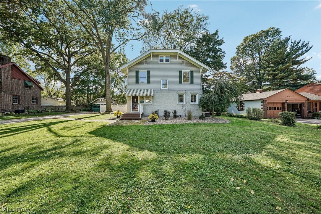 1574 Alton Drive — photo