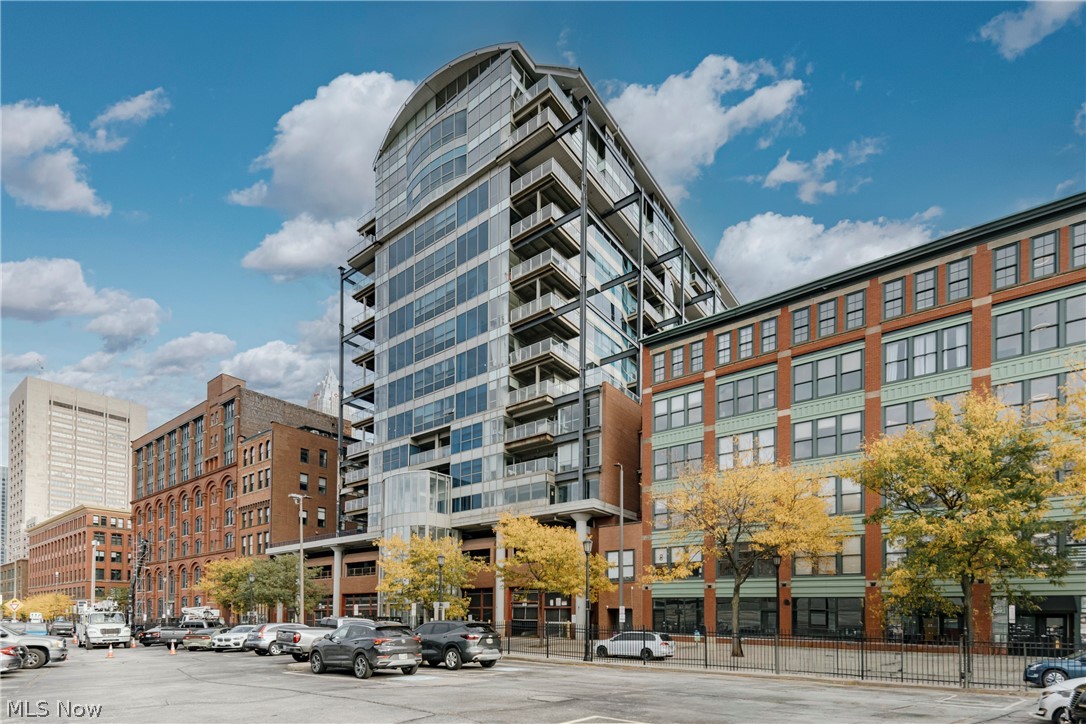 701 W Lakeside Avenue Unit 502 — photo