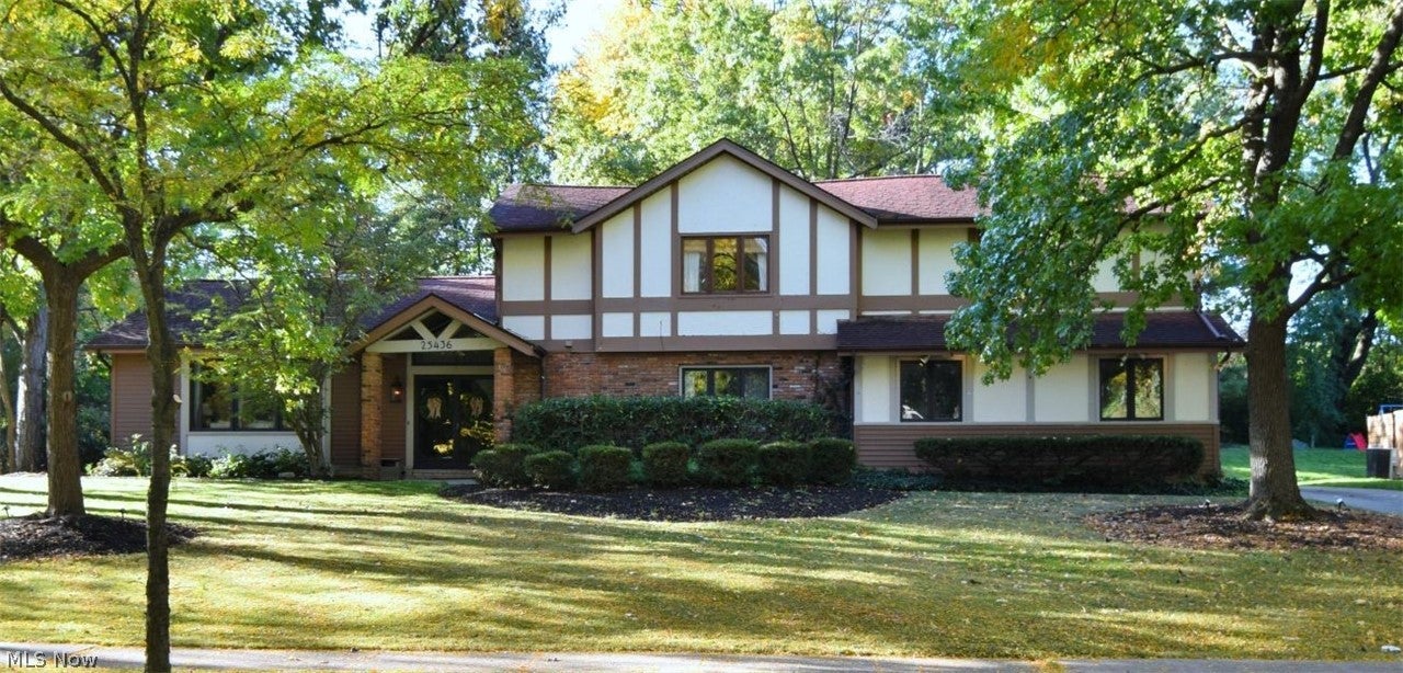 25436 Halburton Road — photo