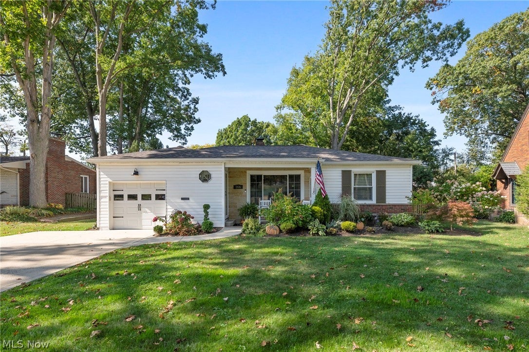 166 Woodhill Drive — photo
