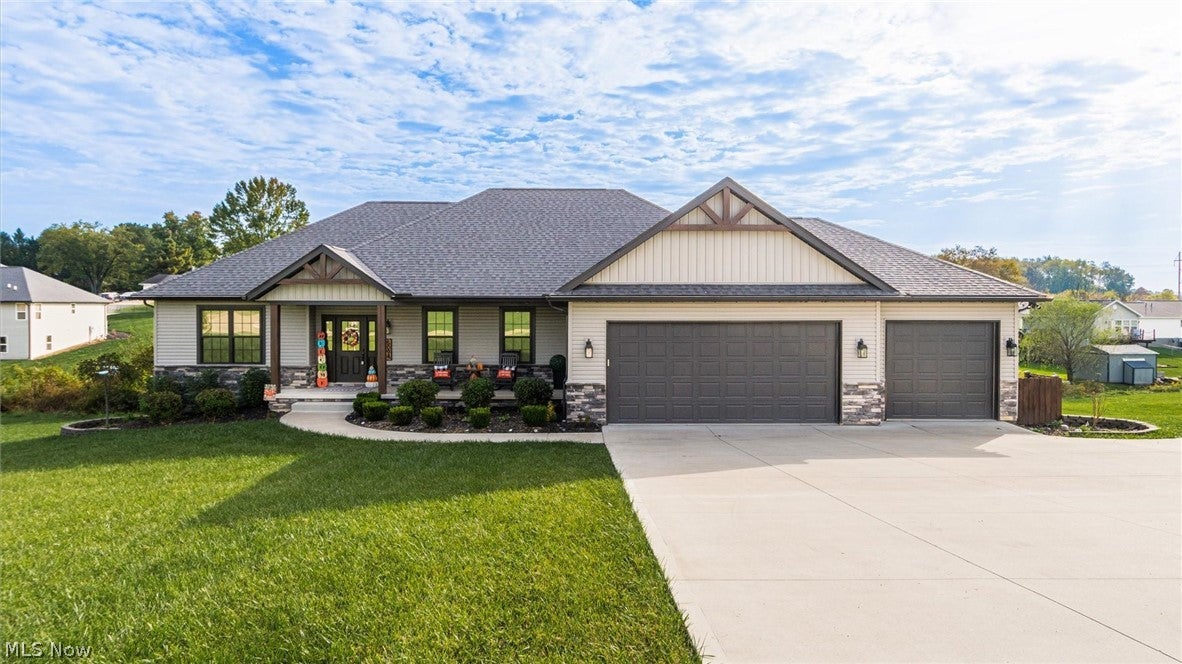 5094 Bedford Park Drive — photo