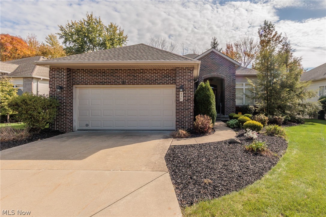 550 Deer Path Lane — photo