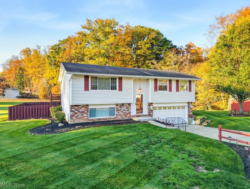 308 Washington Drive — photo