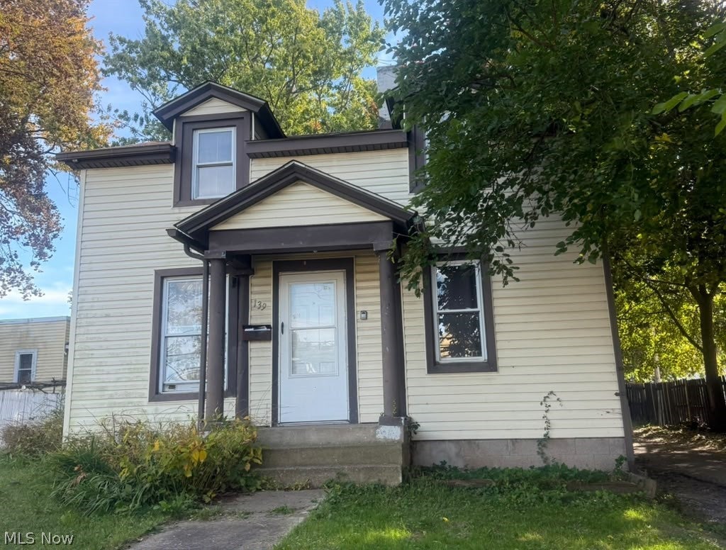 139 W Jackson Street — photo