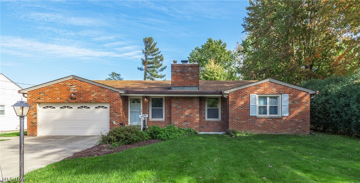 135 Foresthill Drive — photo