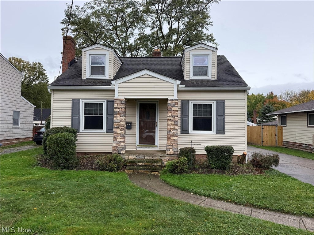 23481 Clifford Drive — photo