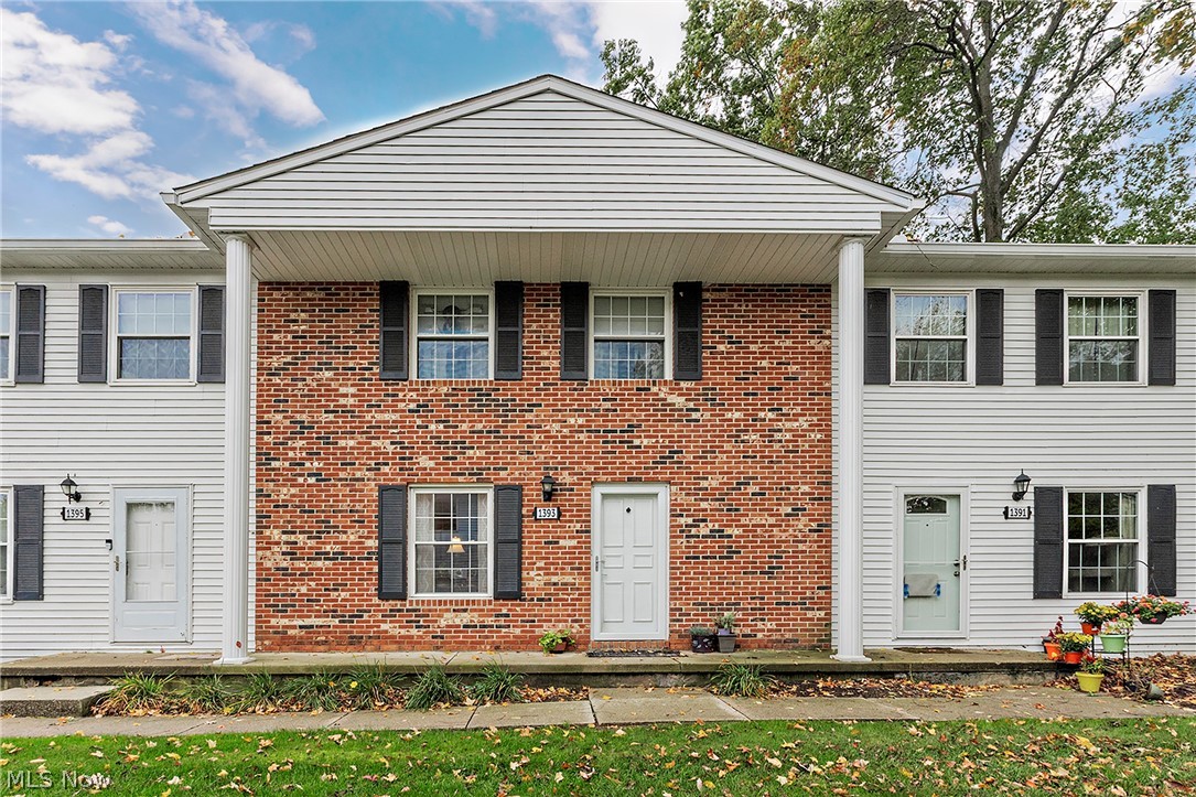 1393 Munroe Falls Avenue — photo