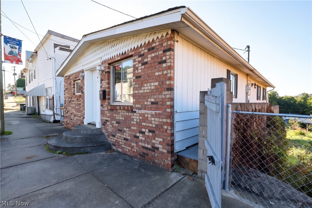 205 E High Street, Flushing, OH 43977 — photo 3