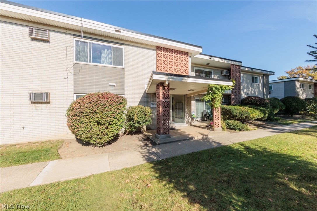 1384 Golden Gate Boulevard Unit D206 — photo