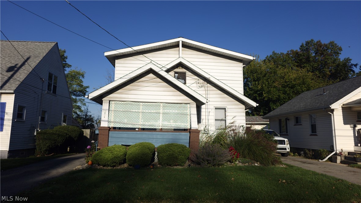 1570 Edgehill Avenue SE — photo
