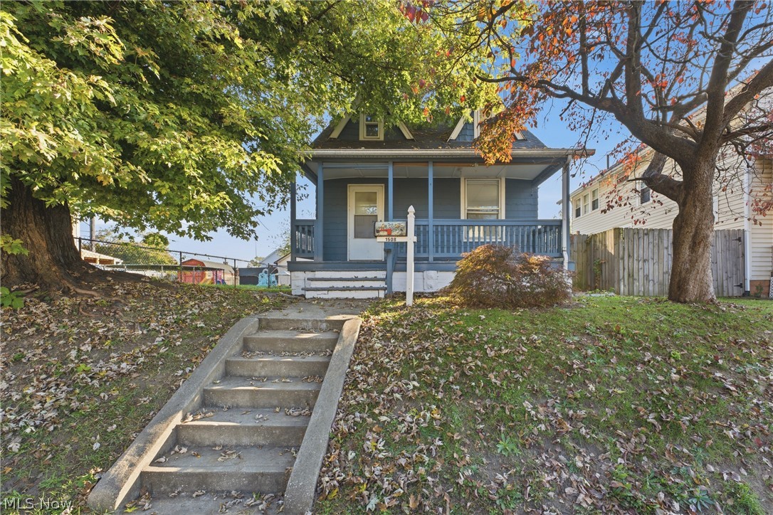 1508 Hammond Avenue SW — photo