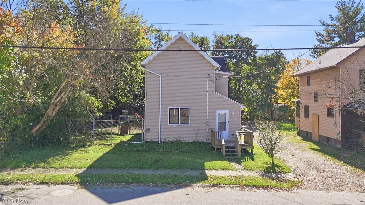 354 Grace Street — photo