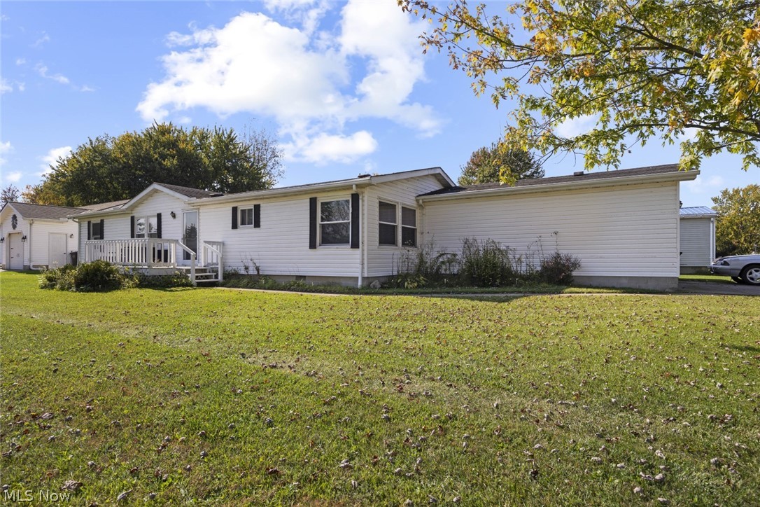 454 Stable Drive, LaGrange, OH 44050 — photo 3
