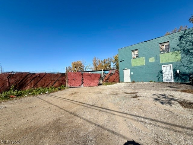 16801 S Miles Road — photo