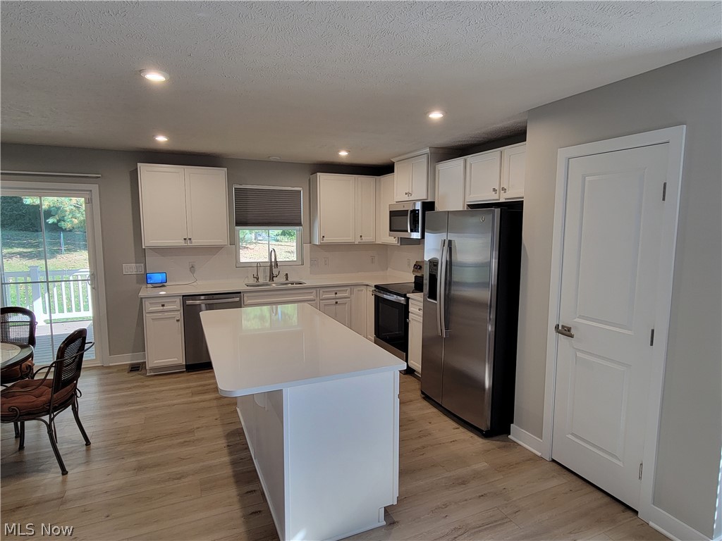 Home in Massillon, OH 44646 — photo 2