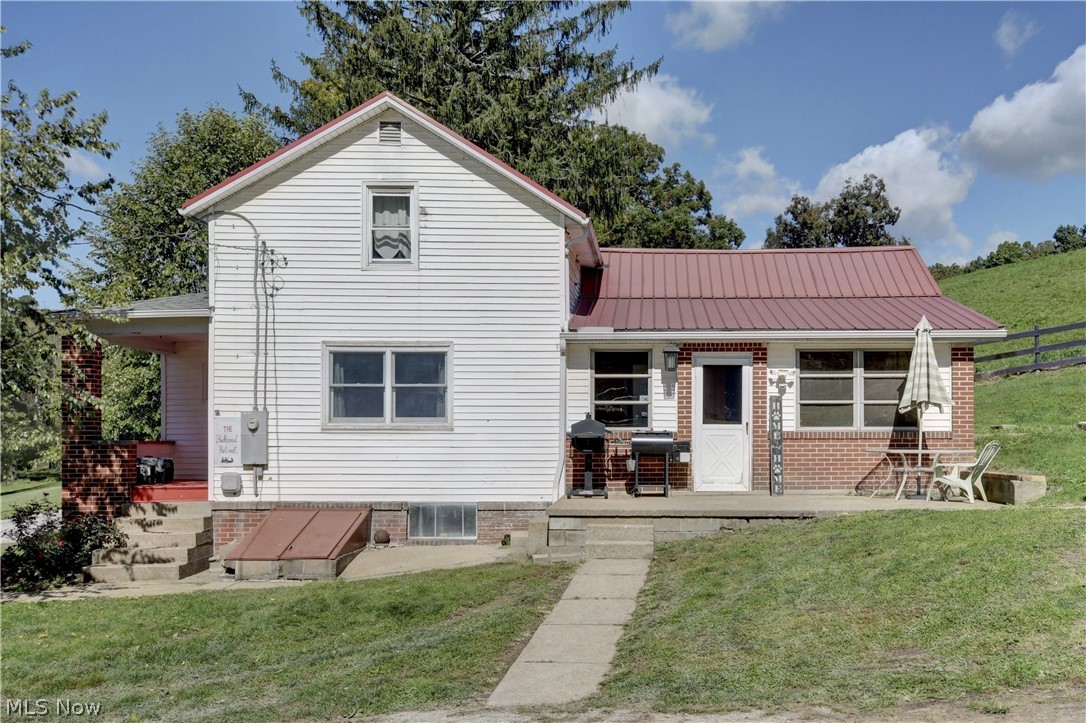 24328 Township Road 252B — photo