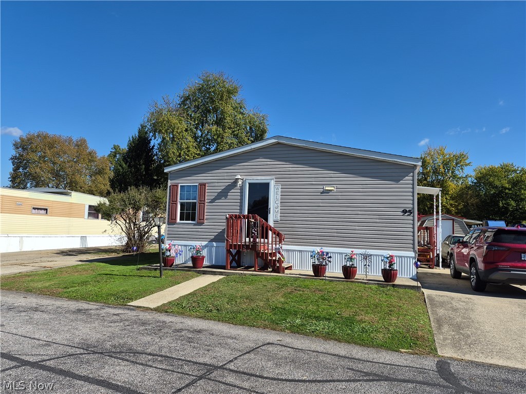 95 Shawnee Lane — photo