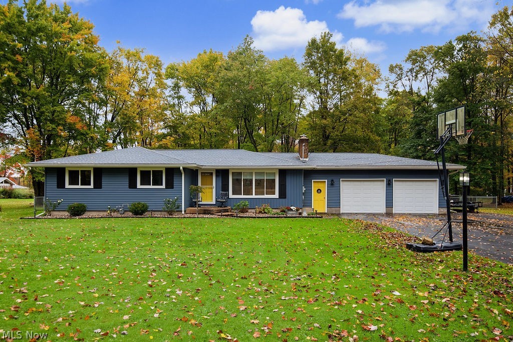 1533 Lake Drive — photo