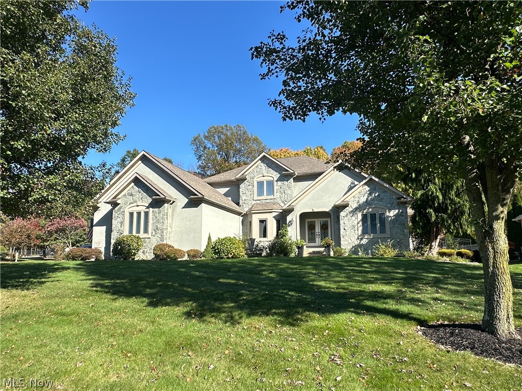 400 Amber Drive SE — photo
