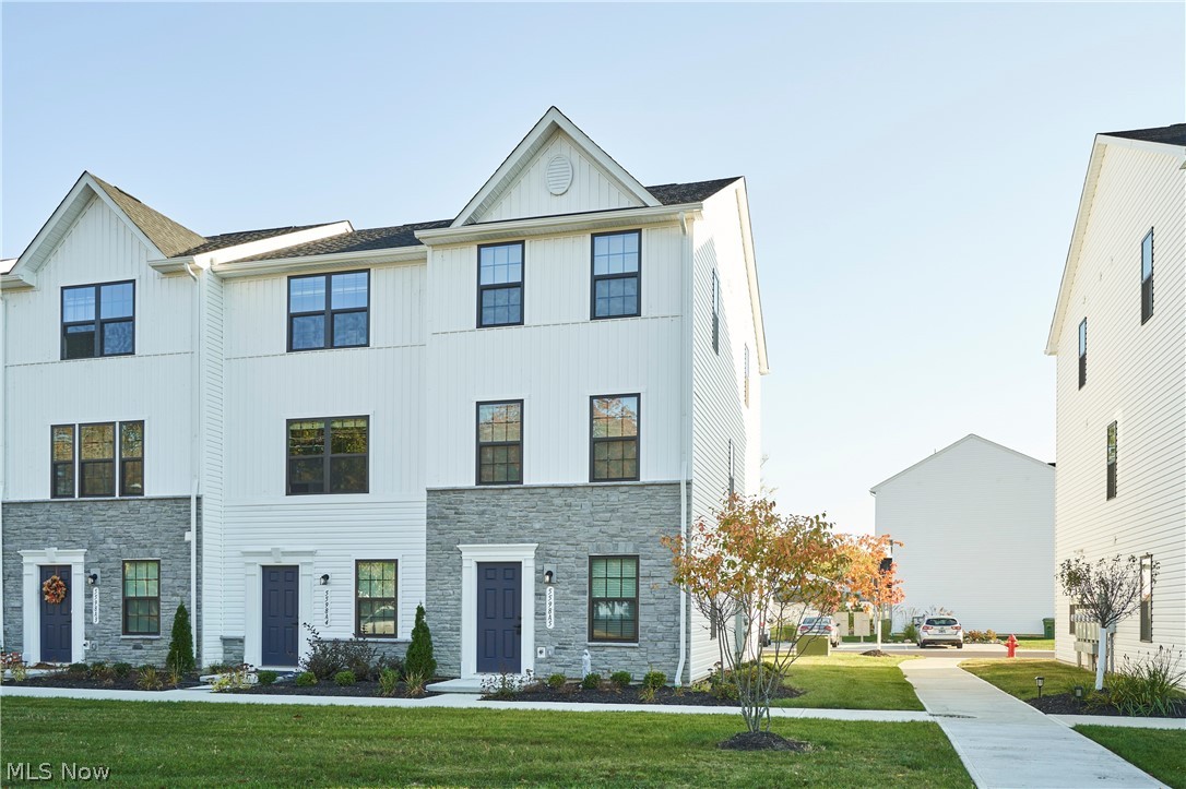5598 Sea Glass Lane Unit a5 — photo