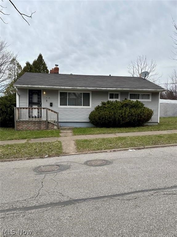 4609 Lee Road — photo