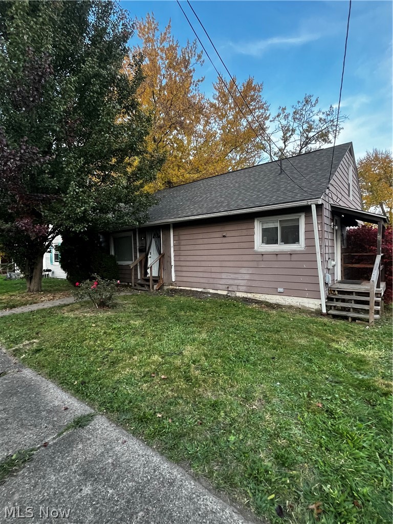 1722 Saint Elmo Avenue NE — photo
