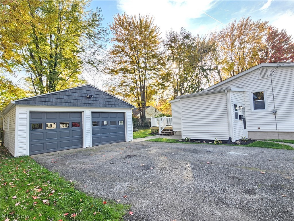 549 Case Avenue, Elyria, OH 44035 — photo 3