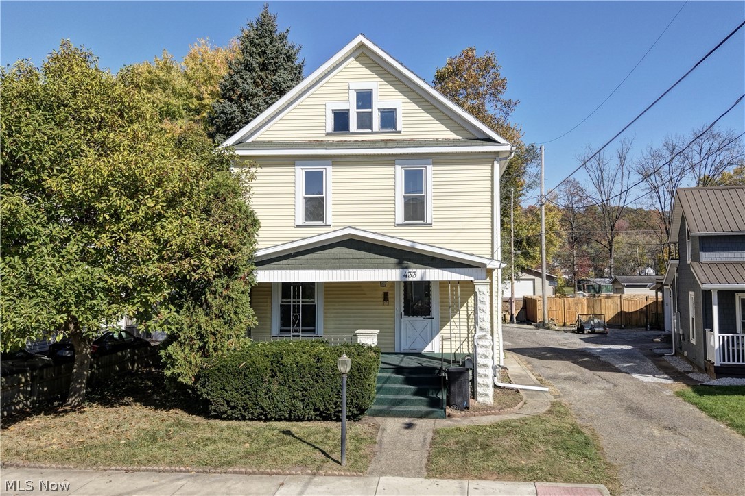 433 Fair Avenue NE — photo