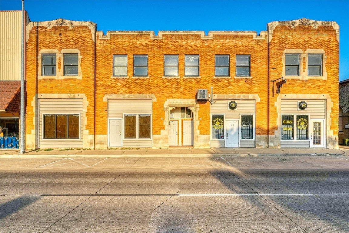 113 S Main Street — photo