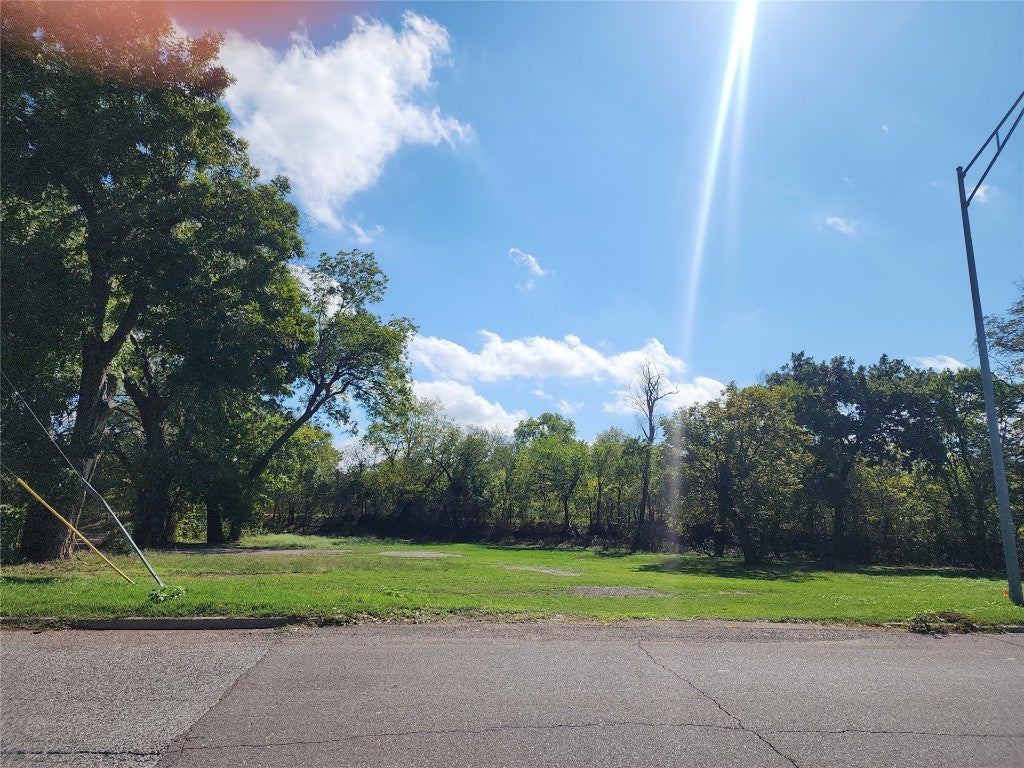 900 W Grant Street — photo