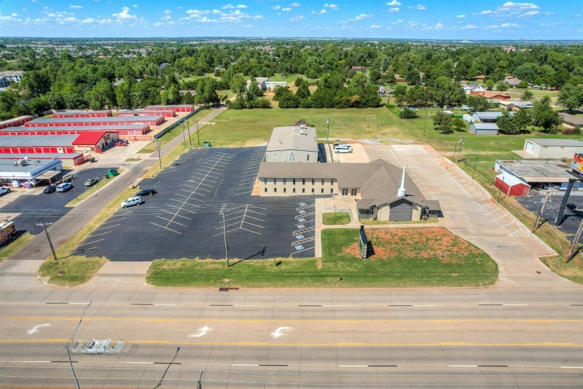 601 E State Highway 152 Highway — photo