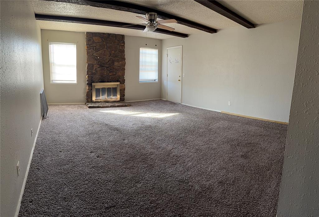 2620 N Ann Arbor Avenue 208 — photo