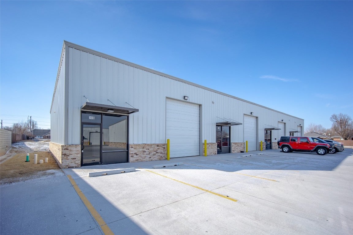 220 Chisholm Trail Way 106 — photo