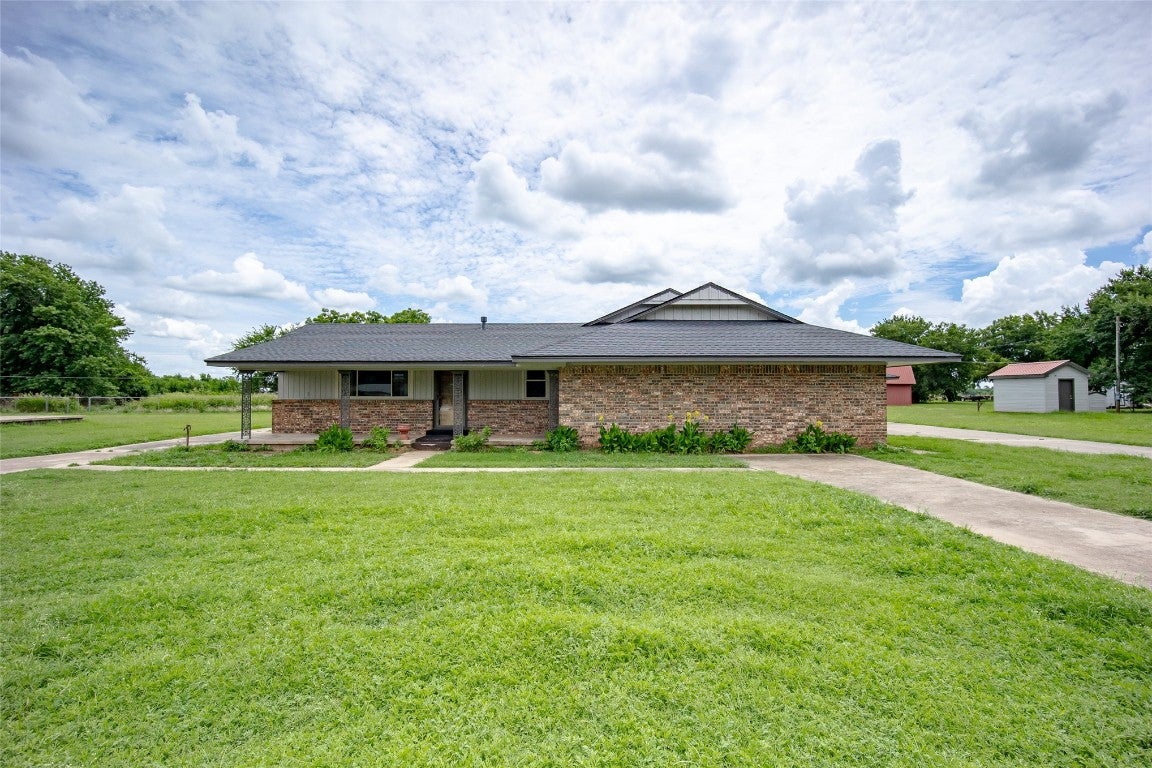 13257 Highway 76 — photo