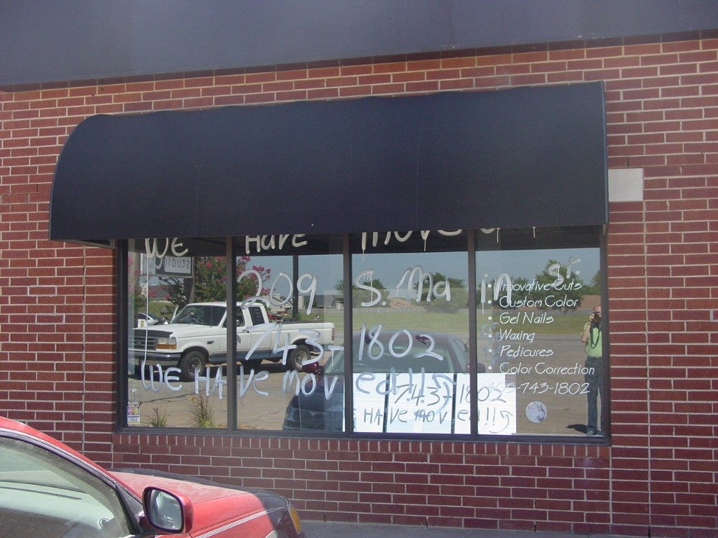 911 N Perkins Road — photo