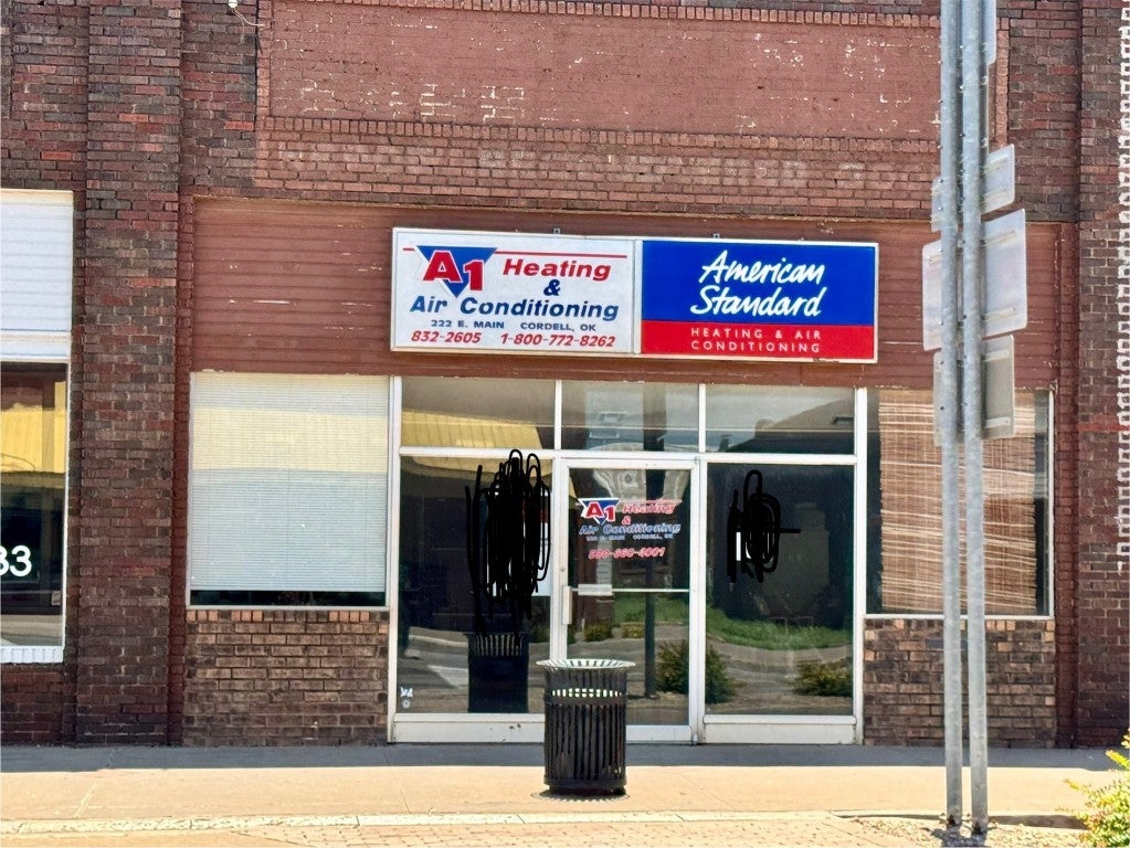 222 E Main Street — photo